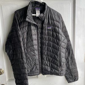 Patagonia Black lightweight Down jacket